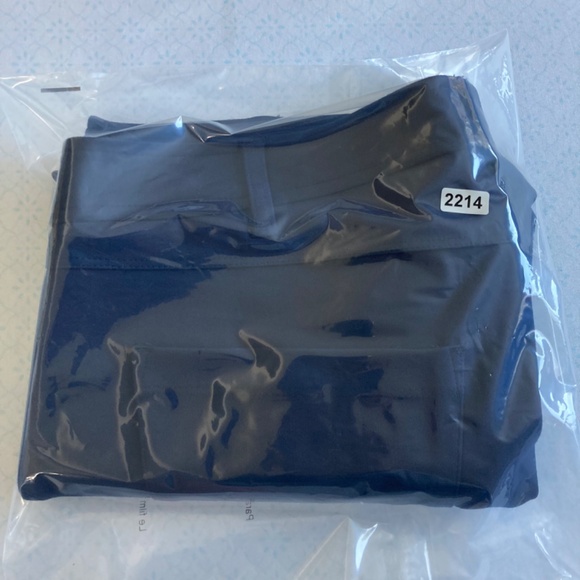 J.McLaughlin Women’s casual pants - Picture 7 of 7